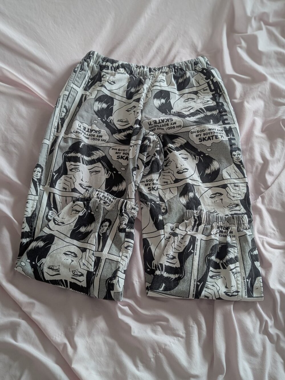 Supreme White Comic Print Thrasher Pants Size Medium